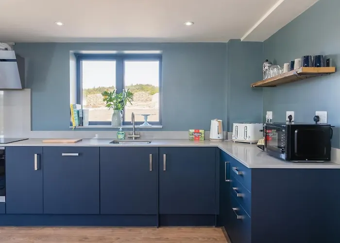 End Farm - The Cow Barn Goathland